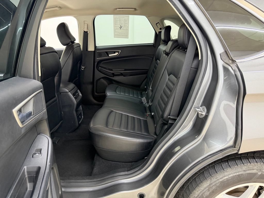 Used 2022 Ford Edge SEL AWD/4WD image 18
