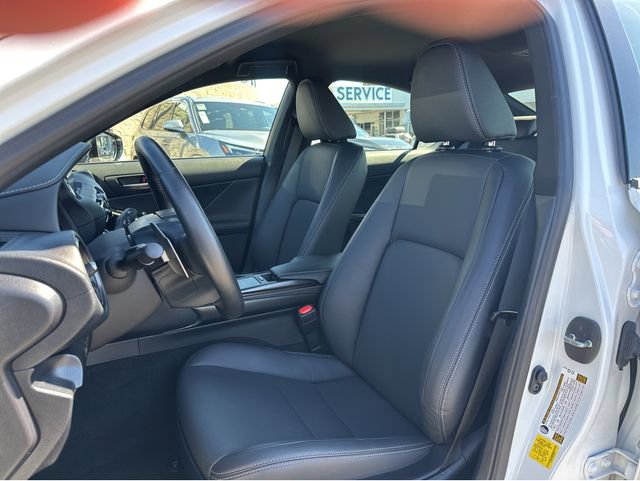 Certified 2025 Lexus IS 300 F Sport w/ Accessory Package 2 RWD image 7