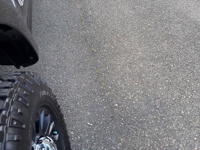 Used 2021 Ford F350 Platinum w/ Tremor Off-Road Package image 42