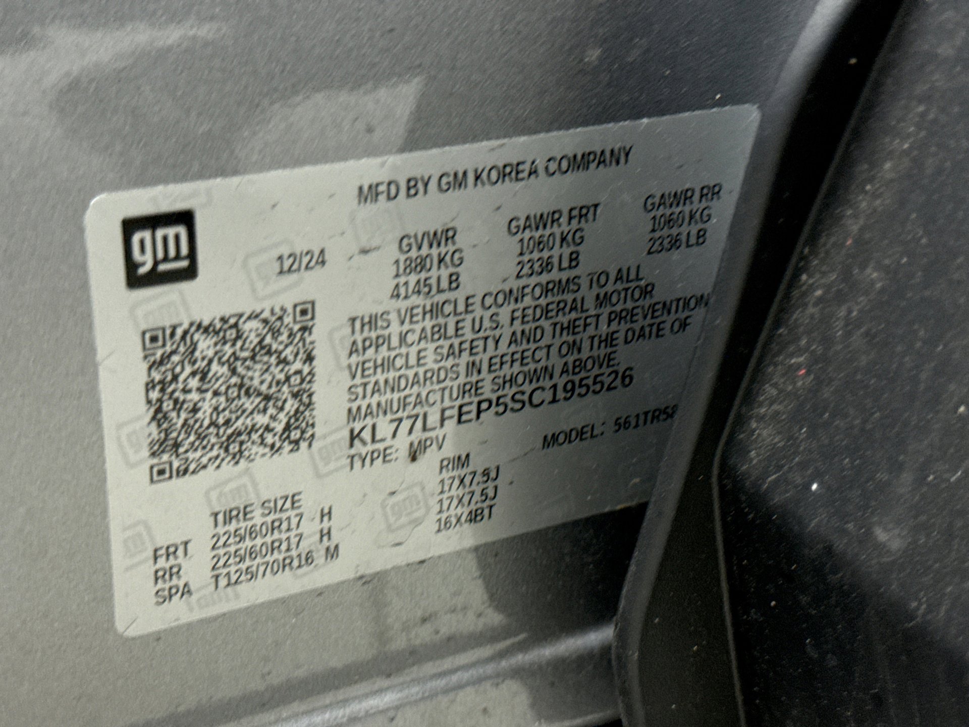 Used 2025 Chevrolet Trax LS w/ LS Convenience Package image 12