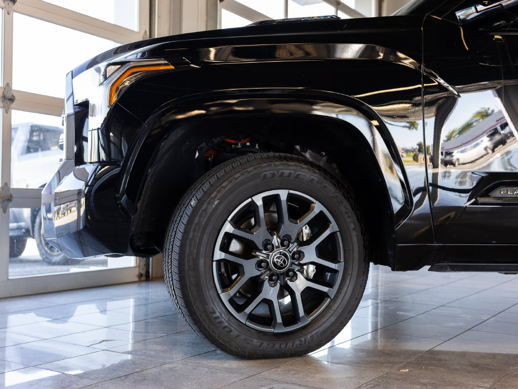 Used 2024 Toyota Tundra Platinum AWD/4WD image 9