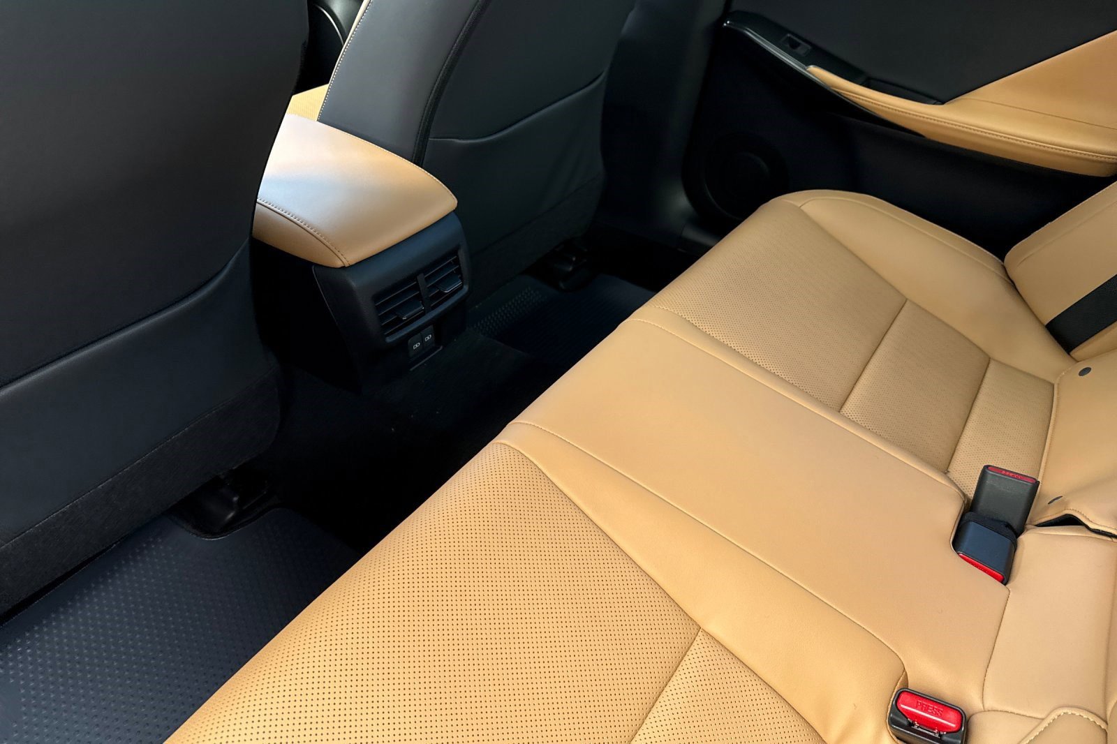 New 2026 Lexus IS 350 F Sport RWD image 18