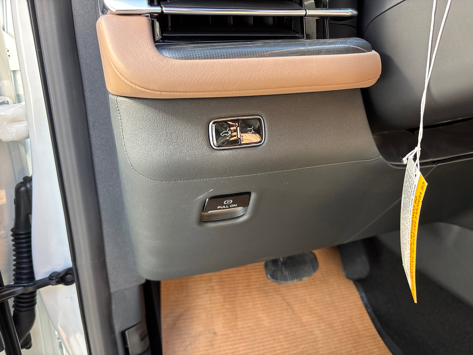 New 2025 Lincoln Navigator L Black Label image 13