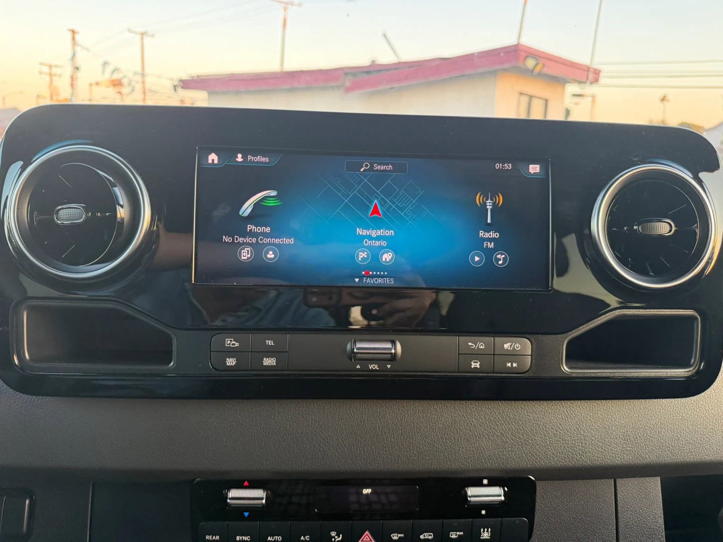 Used 2022 Mercedes-Benz Sprinter 2500 image 22