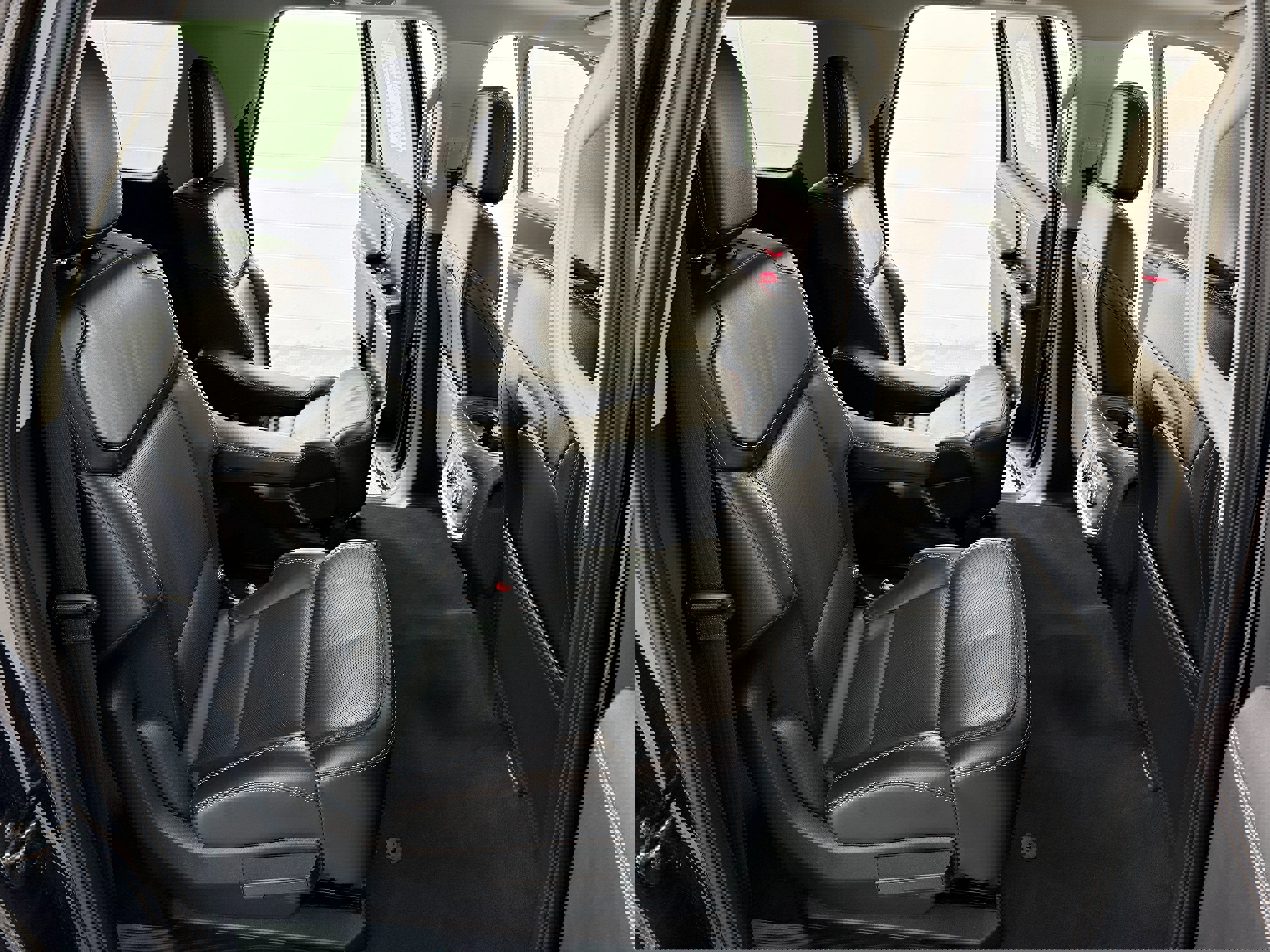 Used 2025 Ford Expedition Max Platinum image 15