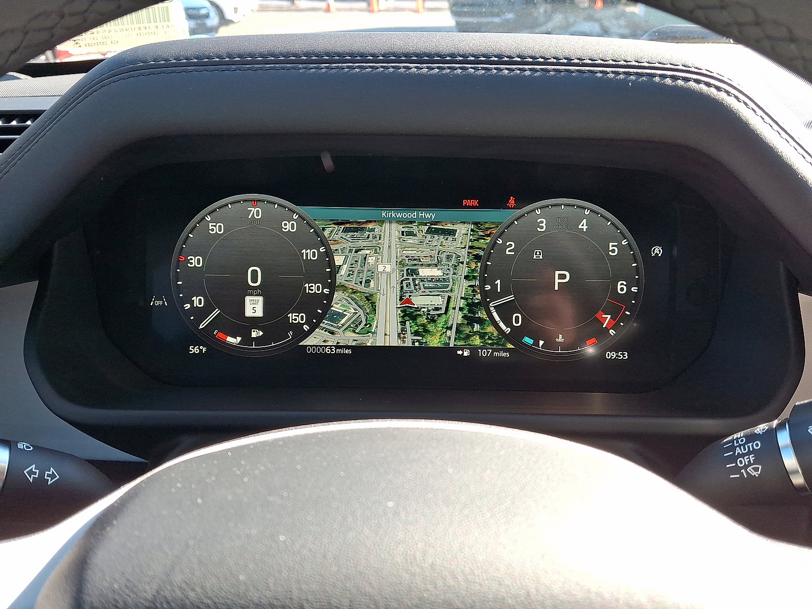 New 2025 Land Rover Defender 110 S image 7