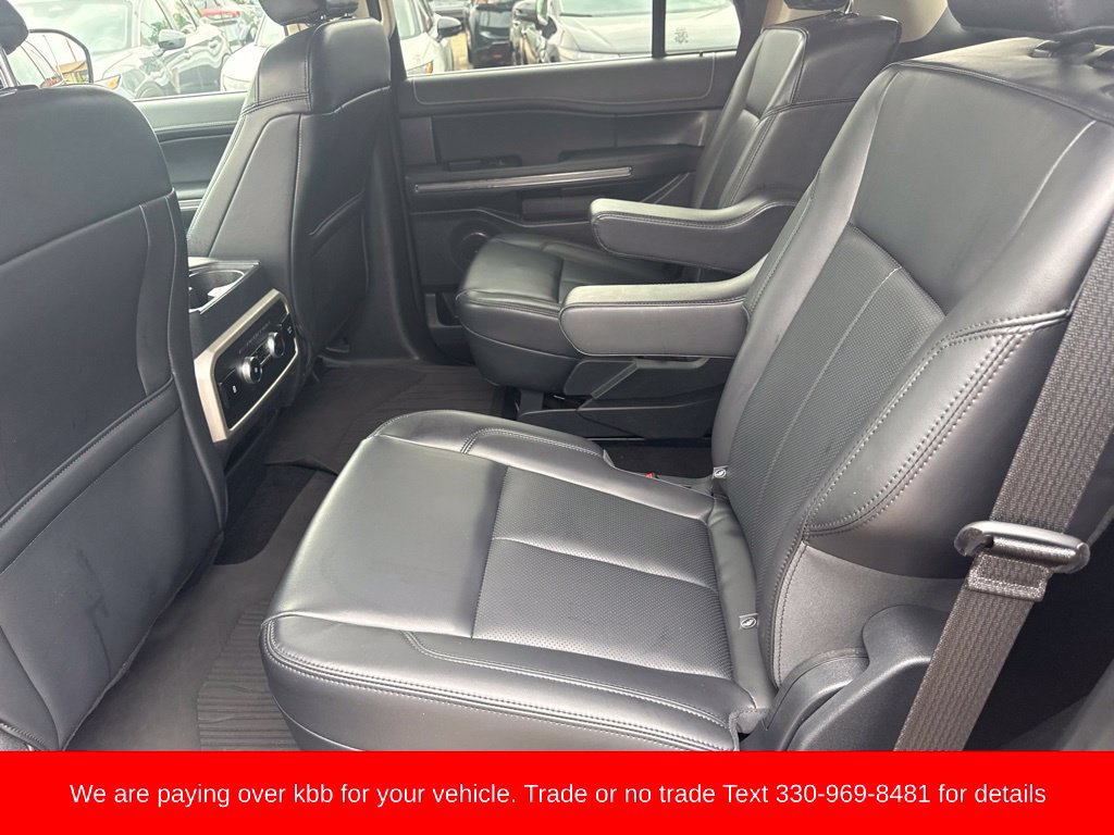 Used 2024 Ford Expedition XLT AWD/4WD image 10