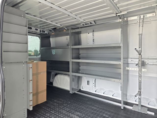 Used 2025 RAM ProMaster 2500 FWD image 31