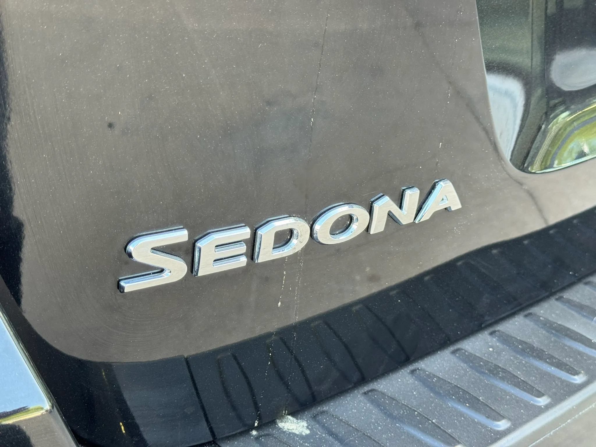 Used 2017 Kia Sedona LX w/ LX Essentials Premium Package FWD image 47