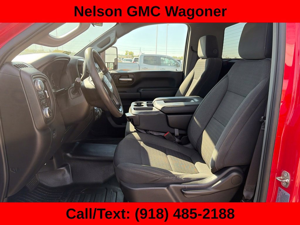 Used 2021 GMC Sierra 3500 4x4 Regular Cab w/ Convenience Package image 18