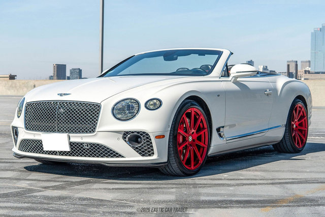 Used 2020 Bentley Continental GT V8 image 14