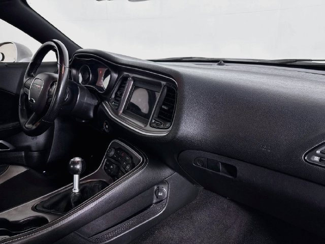 Used 2020 Dodge Challenger R/T RWD image 23