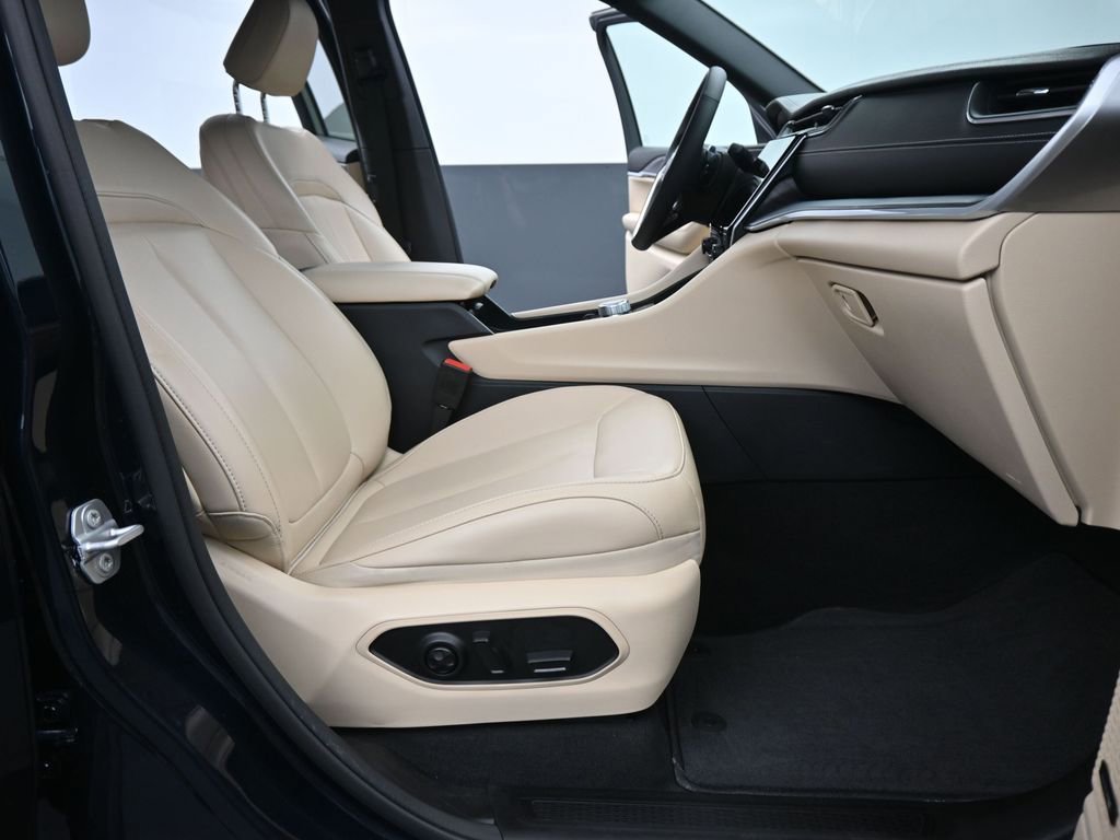 Used 2024 Jeep Grand Cherokee L Limited w/ Trailer Tow Package image 20