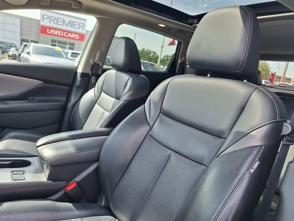 Used 2024 Nissan Murano SL FWD image 11