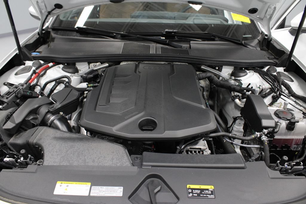 Used 2025 Audi A5 2.0T Premium Plus w/ Premium Plus AWD/4WD image 16