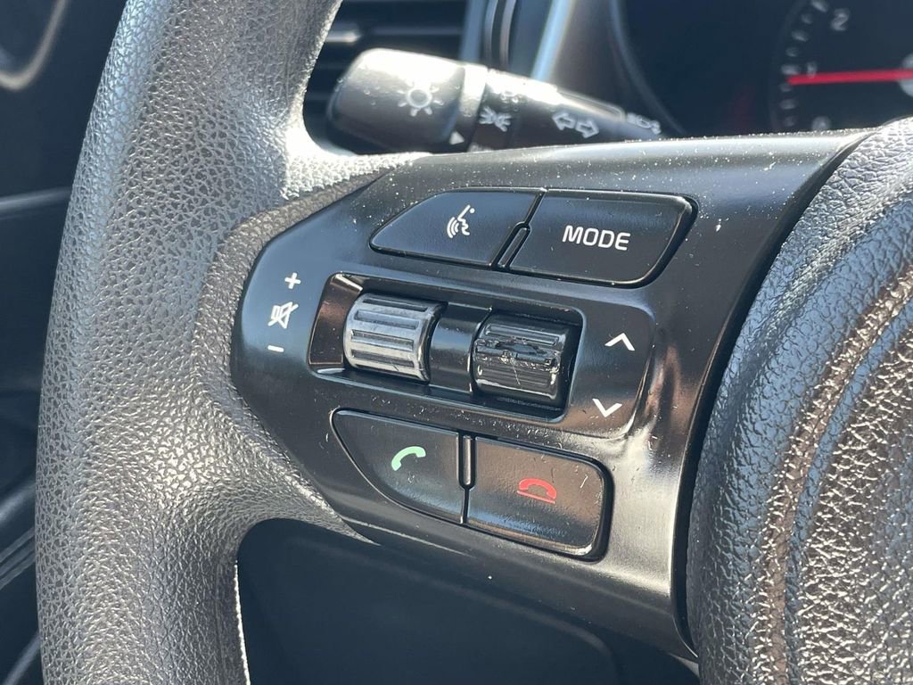 Used 2016 Kia Sorento LX image 8