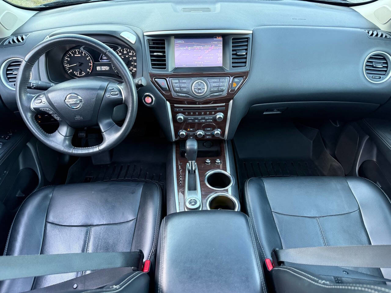 Used 2015 Nissan Pathfinder Platinum w/ Cargo Package AWD/4WD image 7