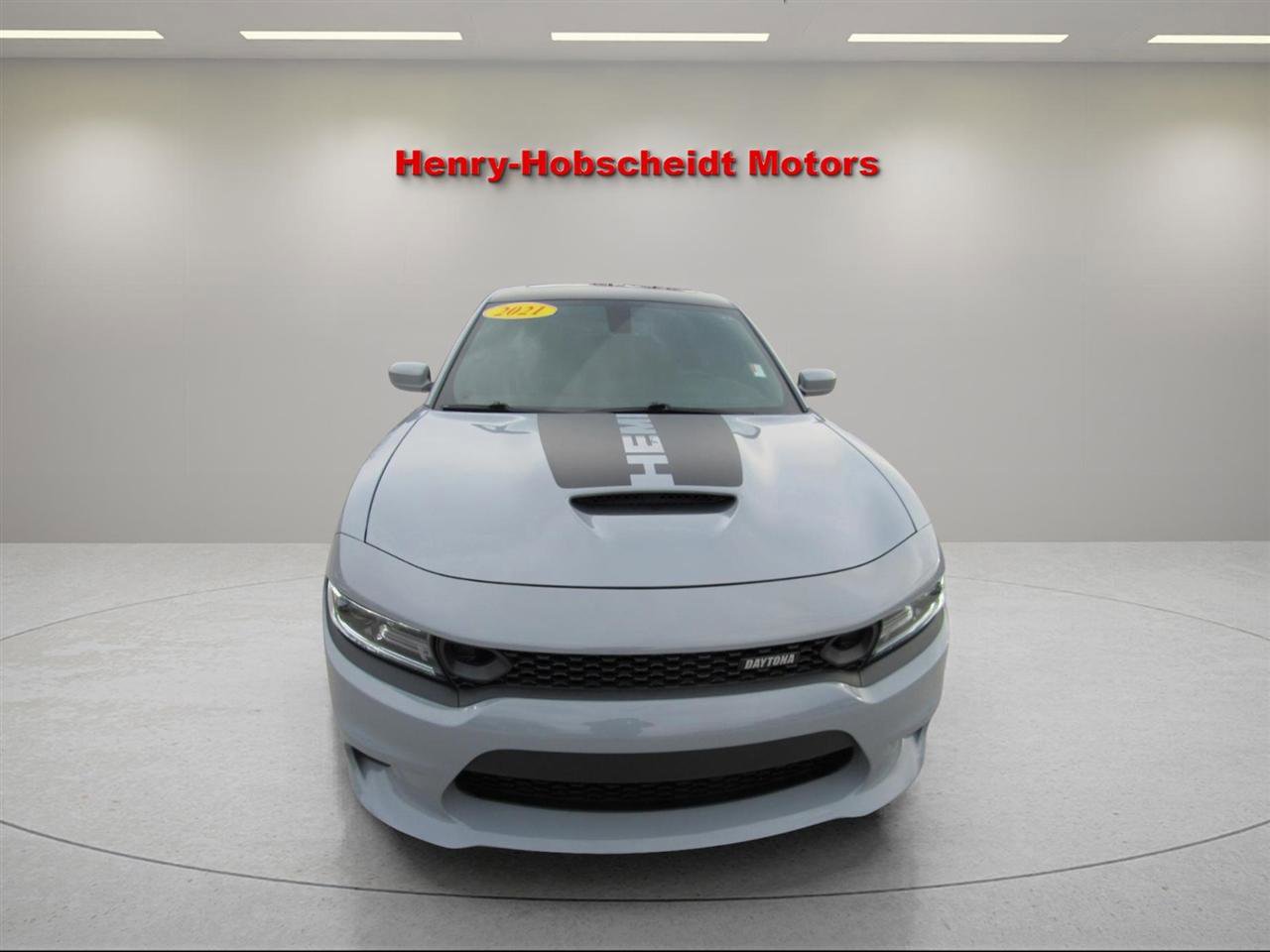Used 2021 Dodge Charger Scat Pack w/ Daytona Edition Group image 2