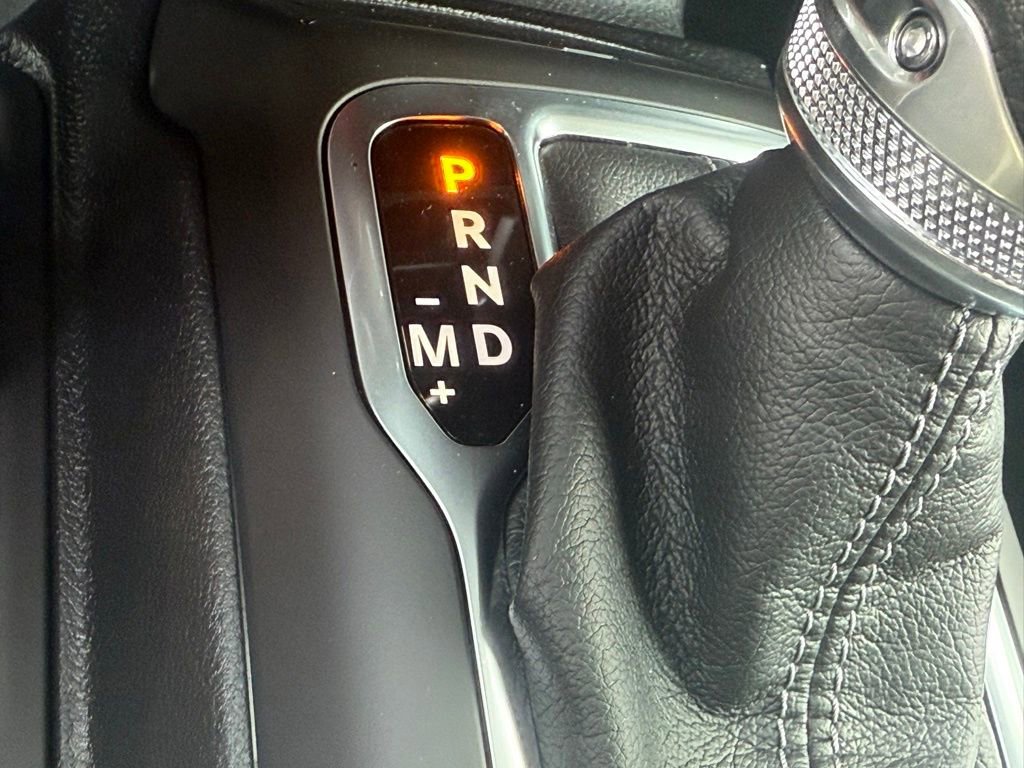 Certified 2025 Jeep Gladiator Rubicon w/ Safety Group image 18