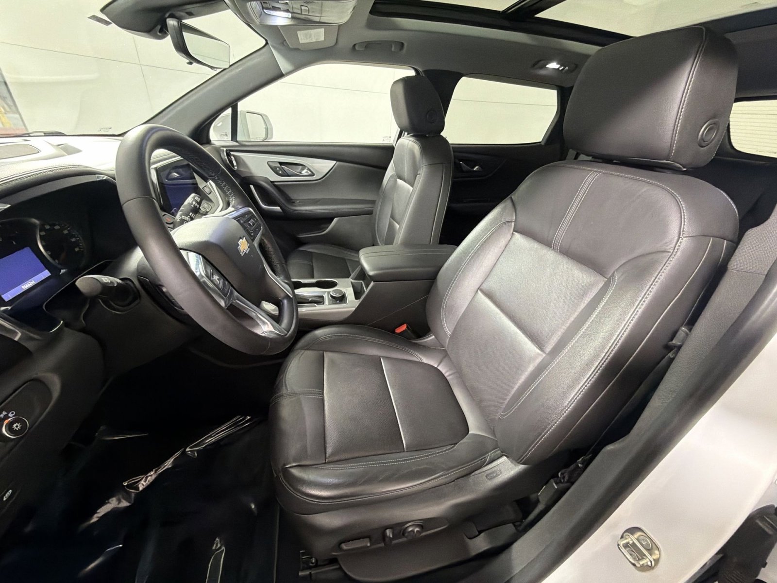 Used 2019 Chevrolet Blazer LT w/ Sun and Wheels Package image 13