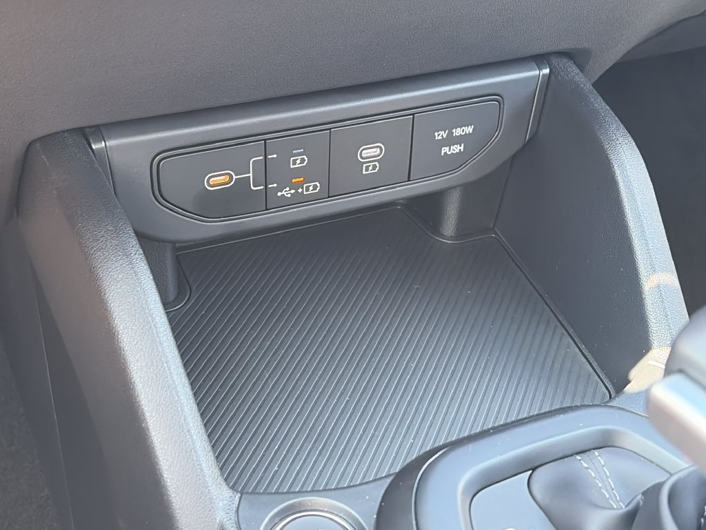 New 2026 Kia K4 FWD image 21