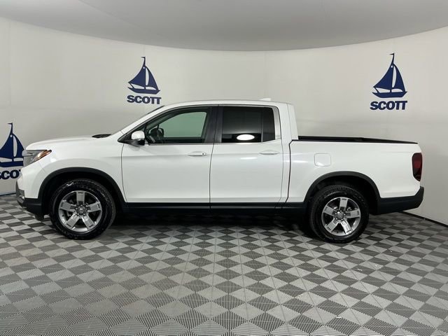 Certified 2025 Honda Ridgeline RTL image 4