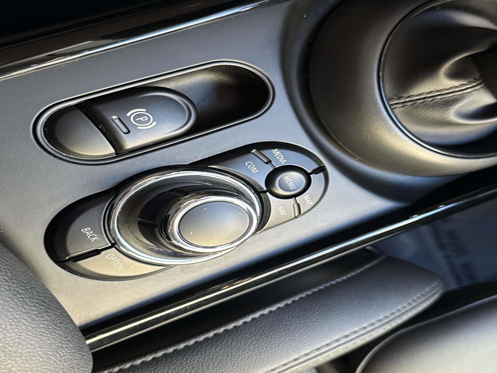 Certified 2023 MINI Cooper Clubman S image 23