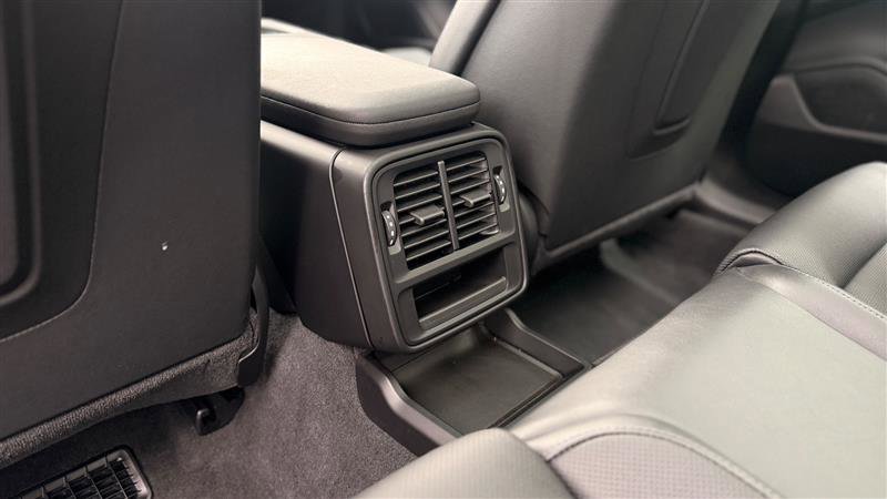 Used 2023 Porsche Taycan w/ Premium Package image 16