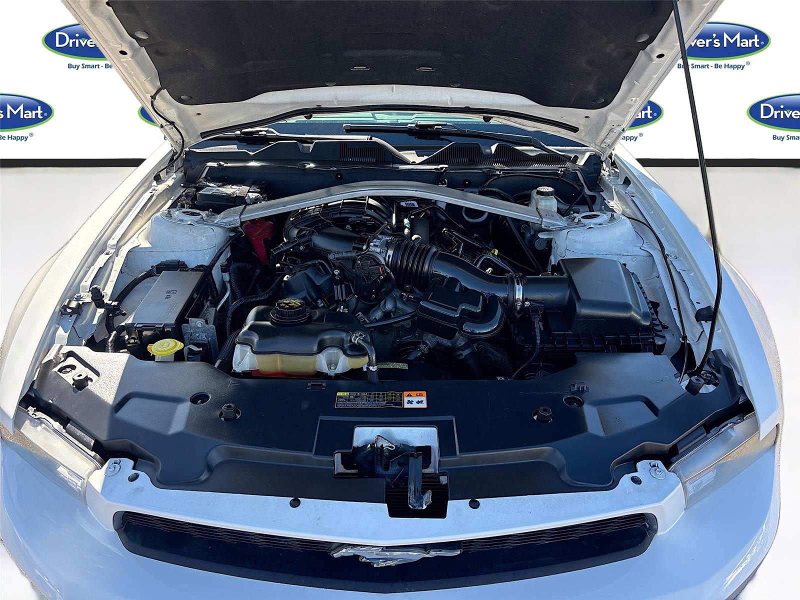 Used 2011 Ford Mustang Convertible w/ Security Pkg image 30