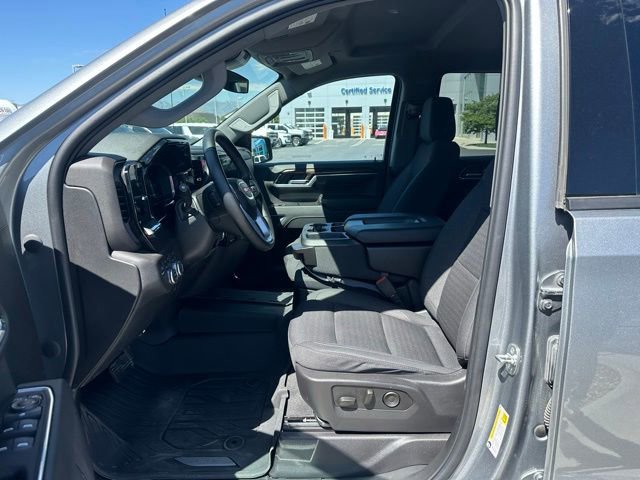 Used 2024 GMC Sierra 1500 Elevation w/ LPO, Elevation Black Package AWD/4WD image 2