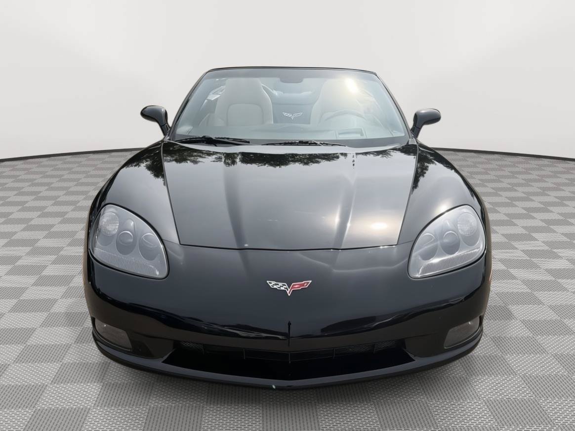 Used 2007 Chevrolet Corvette Convertible w/ Preferred Equipment Group RWD image 11
