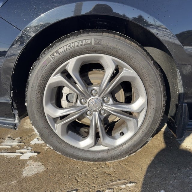 Certified 2024 Honda Accord EX image 9