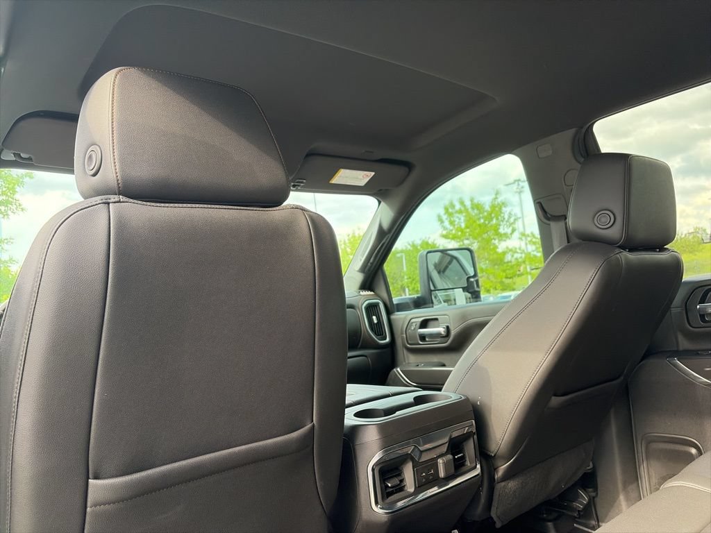 Used 2022 GMC Sierra 2500 AT4 AWD/4WD image 30