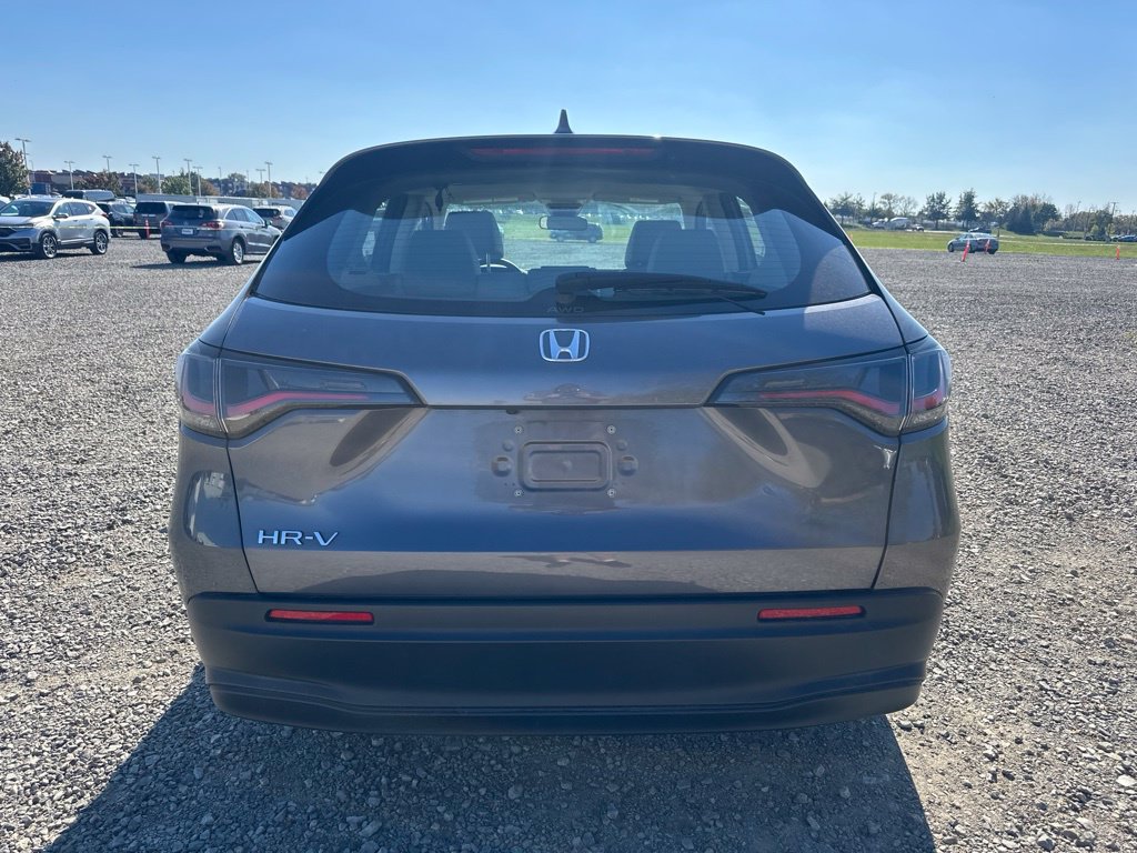 Used 2024 Honda HR-V LX image 8