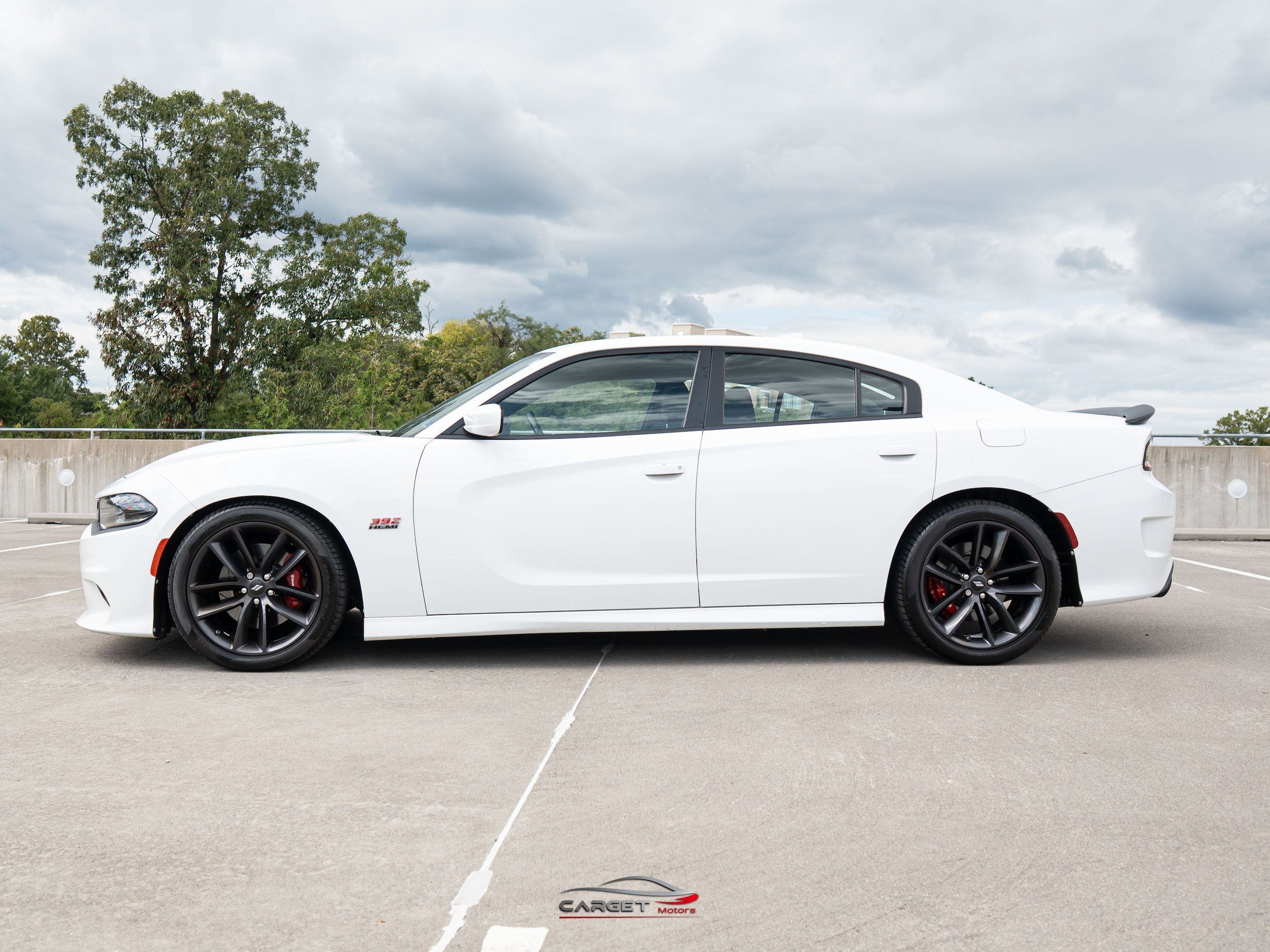 Used 2019 Dodge Charger Scat Pack RWD image 4