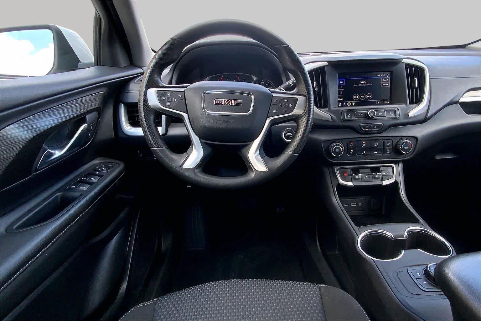 Used 2024 GMC Terrain SLE FWD image 6