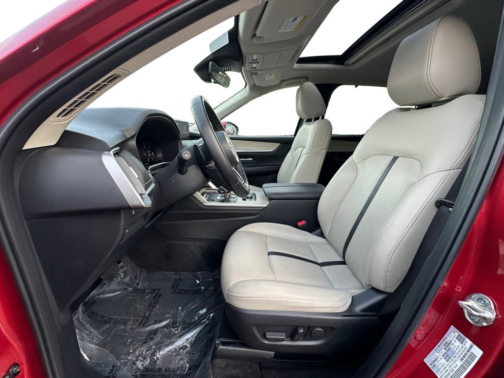 Used 2024 MAZDA CX-90 Plug-In Hybrid w/ Preferred AWD/4WD image 9