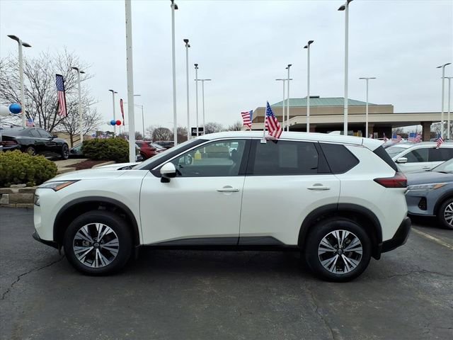 Used 2023 Nissan Rogue SV image 6