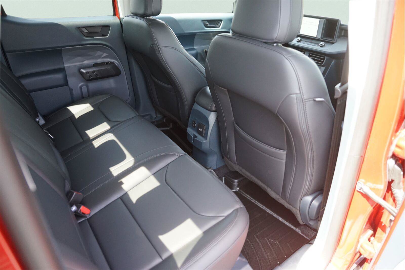 Used 2024 Ford Maverick Lariat w/ Black Appearance Package FWD image 15