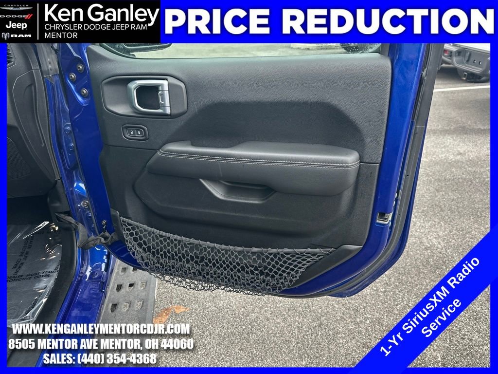 Used 2018 Jeep Wrangler Unlimited Sahara image 22