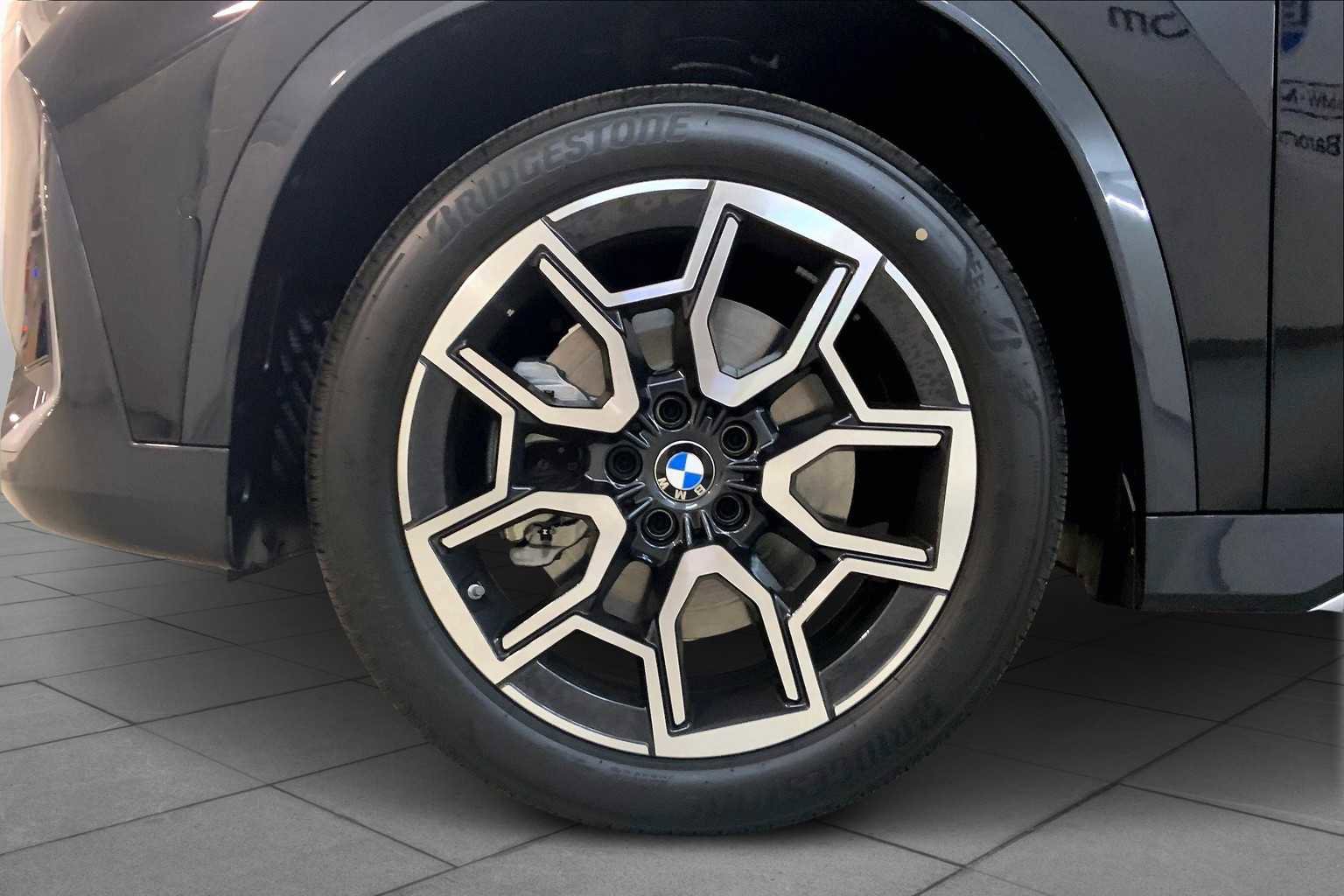 New 2025 BMW X1 xDrive28i w/ Technology Package image 11