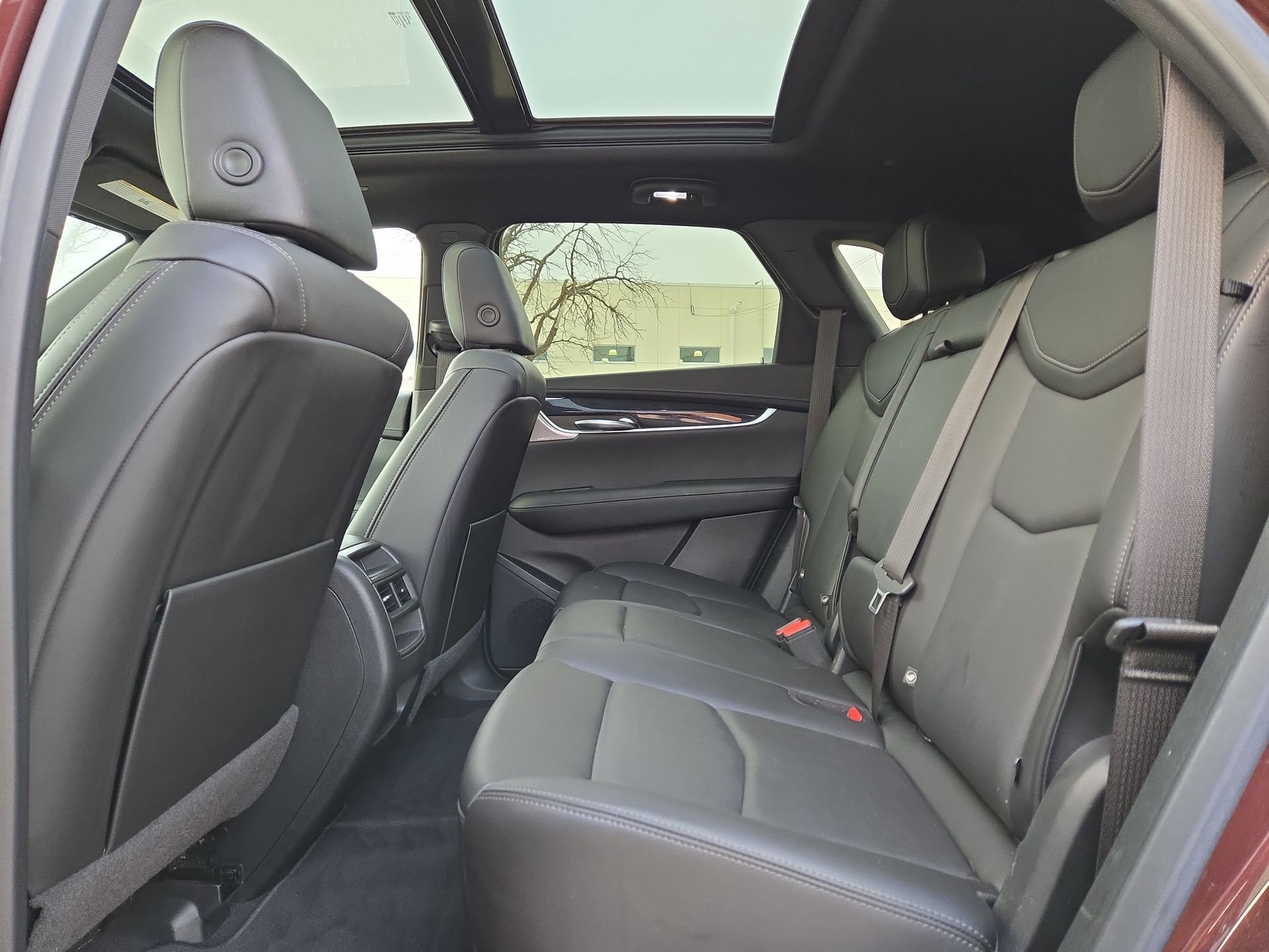 Used 2022 Cadillac XT5 Premium Luxury w/ Technology Package image 13