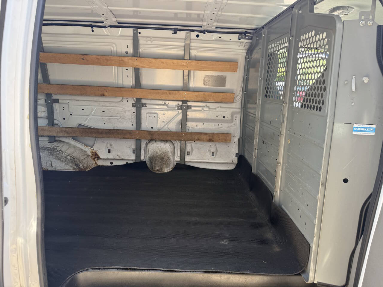 Used 2013 Ford E-250 and Econoline 250 w/ PWR Group RWD image 12