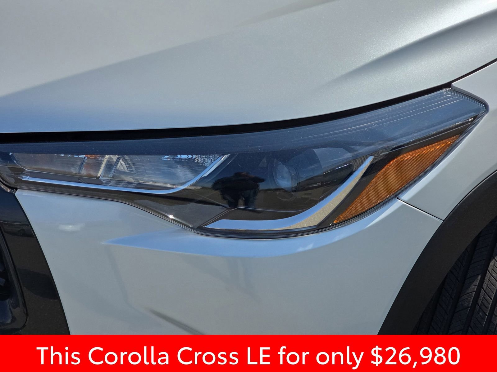Used 2024 Toyota Corolla Cross LE image 35