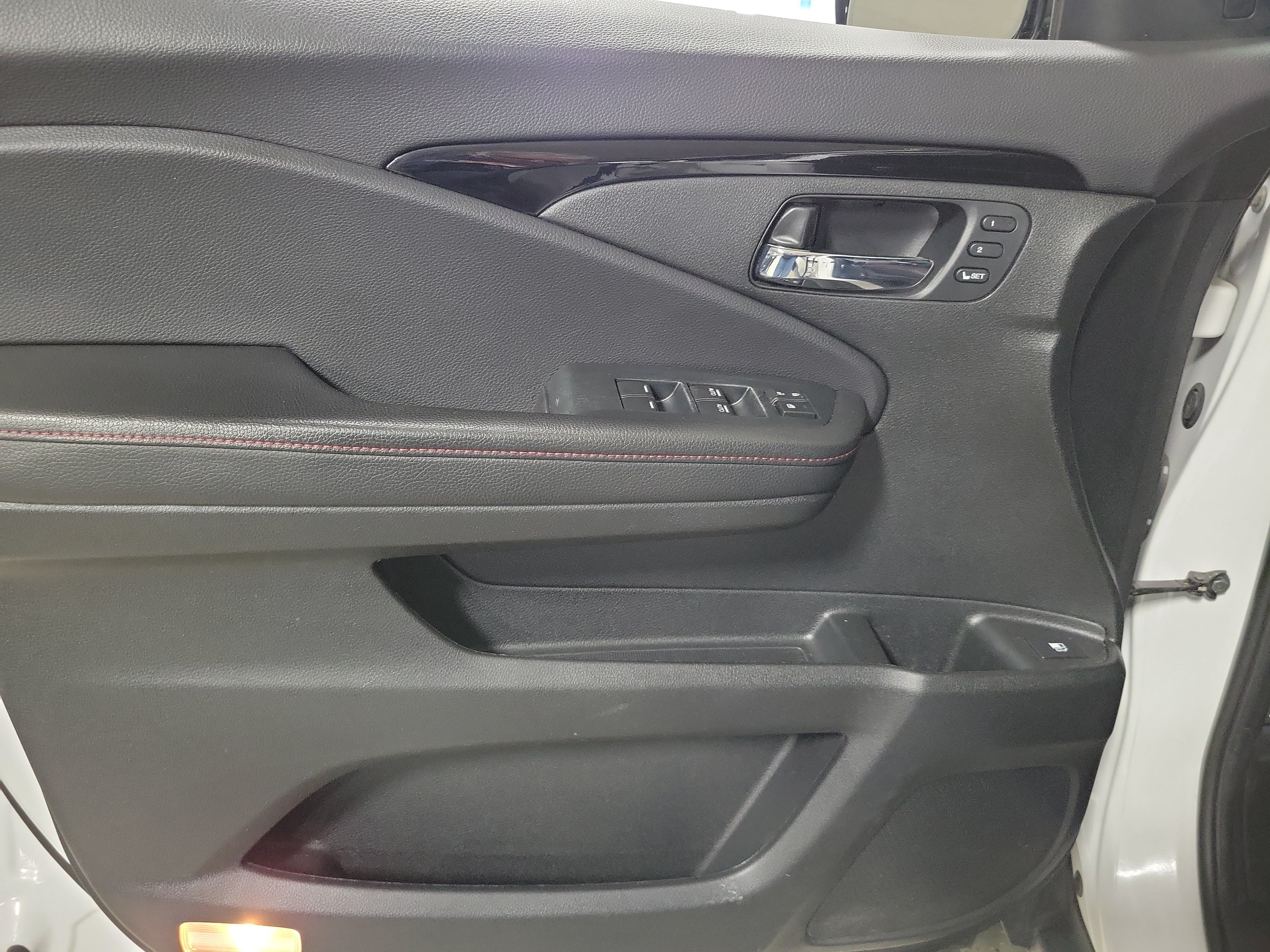 Certified 2023 Honda Ridgeline Black Edition image 19