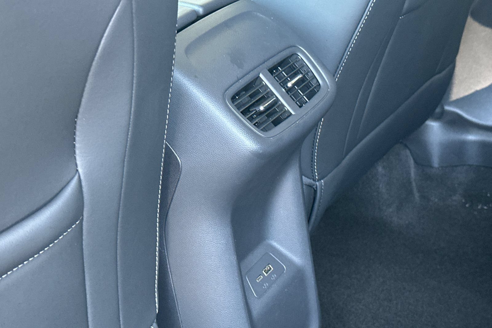 Used 2026 Buick Envision Preferred AWD/4WD image 15