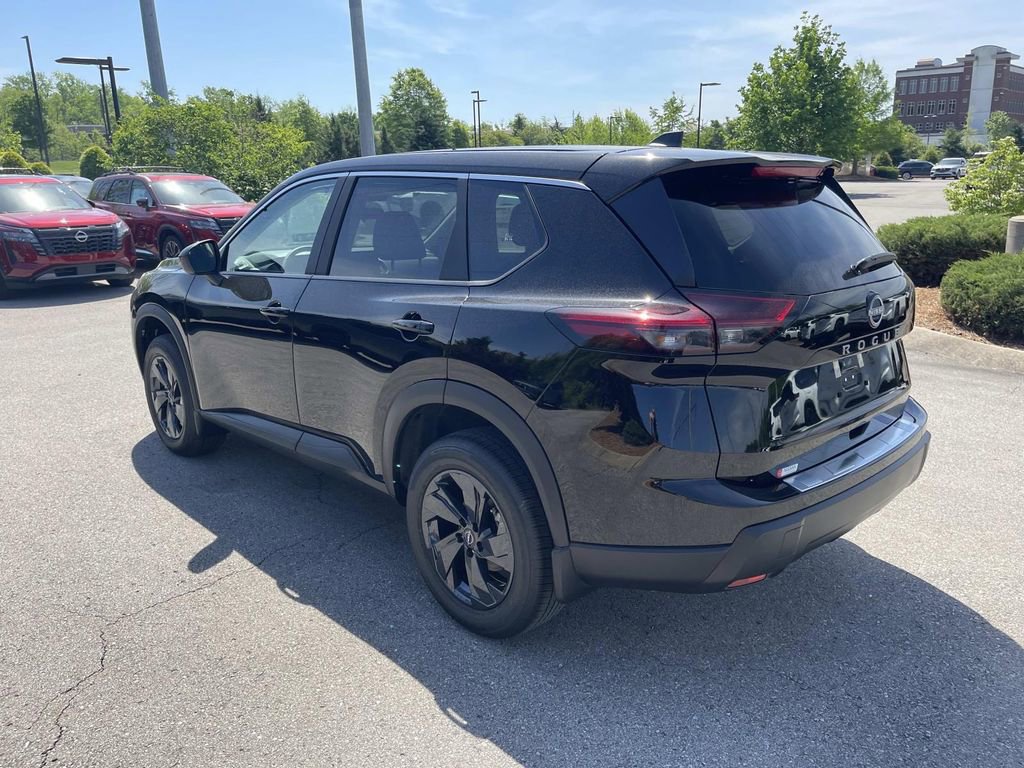 New 2026 Nissan Rogue SV FWD image 5