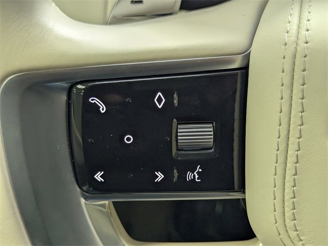 Used 2023 Land Rover Range Rover SE image 18