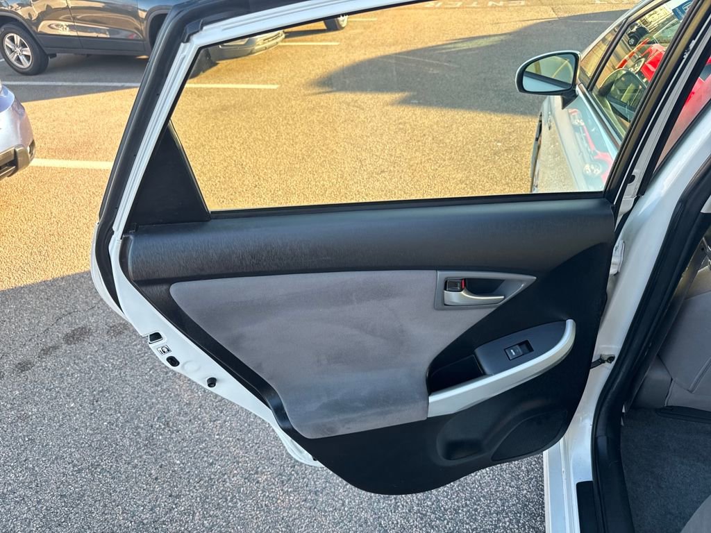 Used 2013 Toyota Prius Prime Plug-In Hybrid image 33