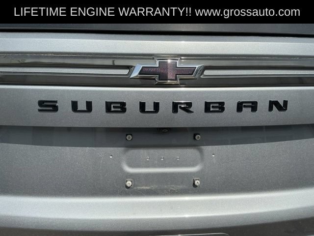 Used 2022 Chevrolet Suburban RST w/ Luxury Package AWD/4WD image 32